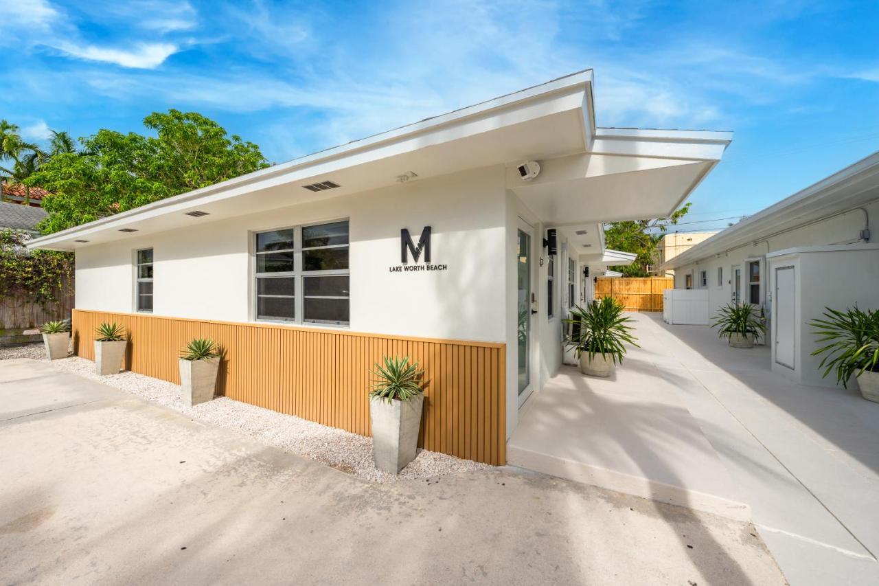 M Lake Worth Beach - Modern Villas Near West Palm Beach, Chic Retro Vibes, King Bed, Cozy Backyard, Bbq, Workspace, High-Speed Internet, Free Parking, 5 Minutes To Downtown & Beach ภายนอก รูปภาพ